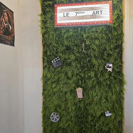 Le 7e Art * Cinema * Centre-ville * Netflix דירה *