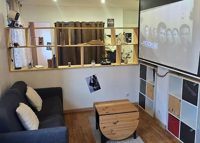 Apartamento Le 7E Art * Home Cinema * Centre-Ville * Netflix *